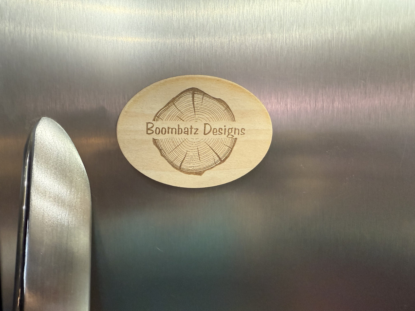 Business Custom Wood Pin or Magnests