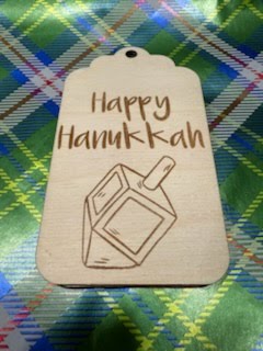 Wood Craft Ornament Hanukkah Dreidel Gift Card Holder